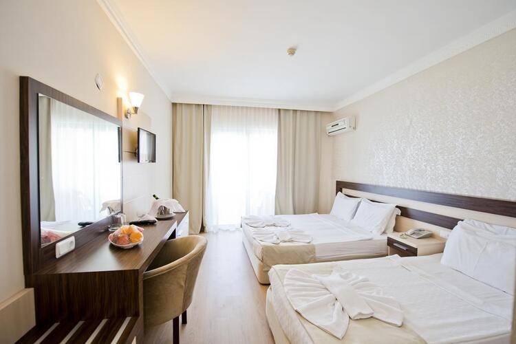 Pyxis Point Hotel