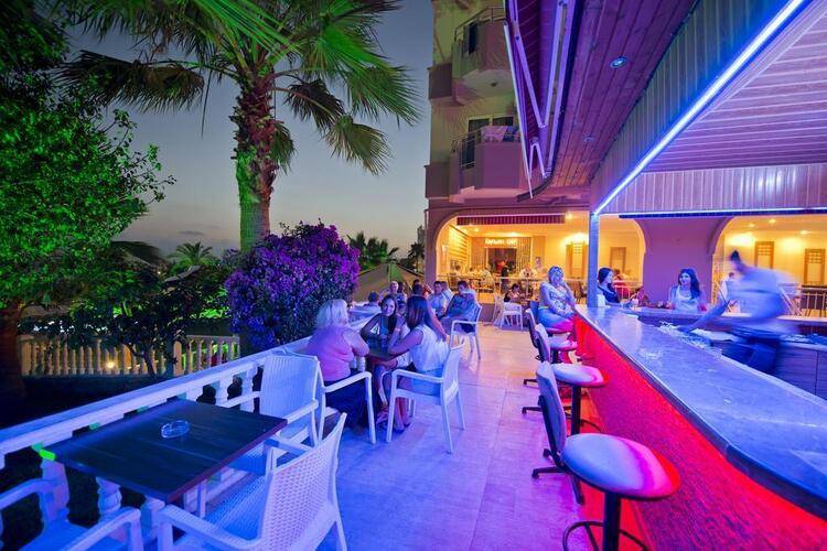 Pyxis Point Hotel