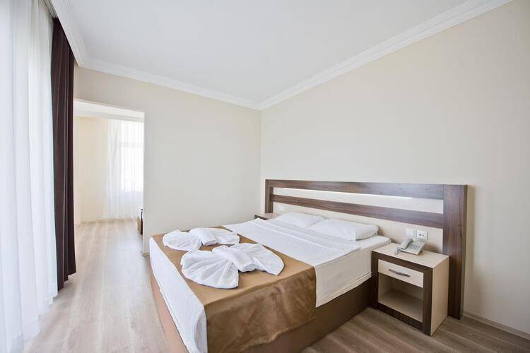 Pyxis Point Hotel