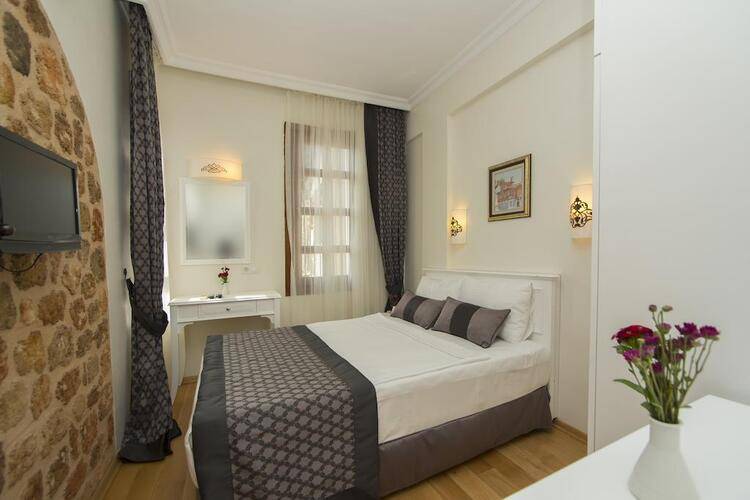 Argos Hotel