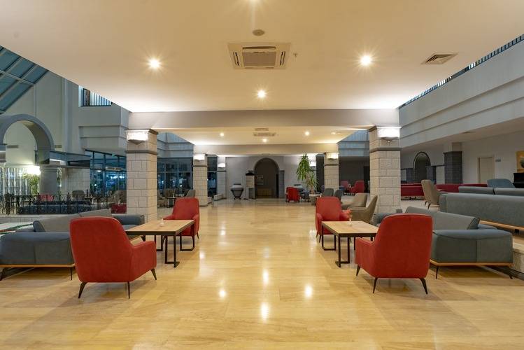 Queen's Park Goynuk Hotel