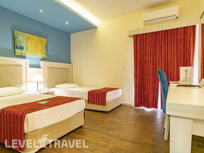 Фотография Queen's Park Goynuk Hotel