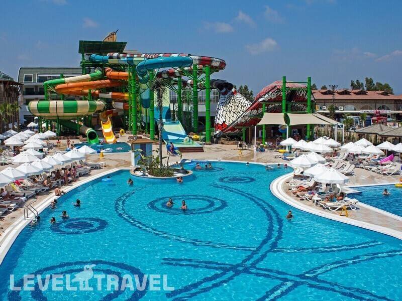 Фотография Crystal Waterworld Resort & Spa