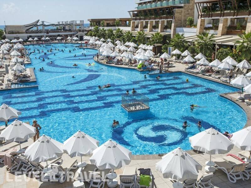 Фотография Crystal Waterworld Resort & Spa