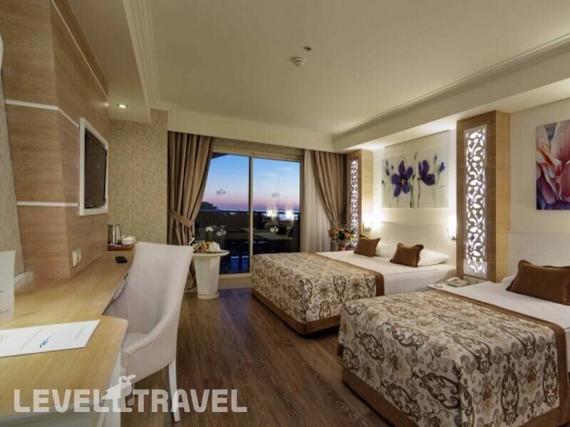Фотография Crystal Sunset Luxury Resort & Spa