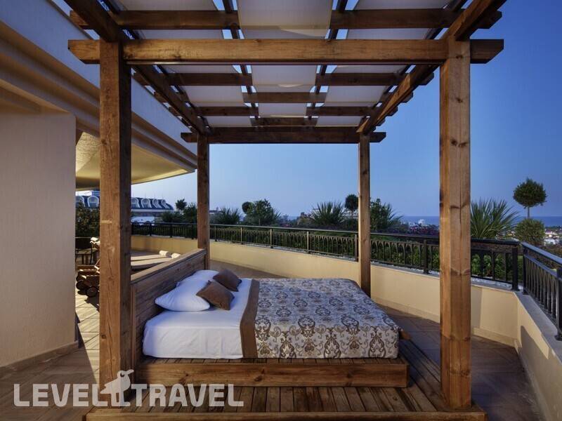 Фотография Crystal Sunset Luxury Resort & Spa