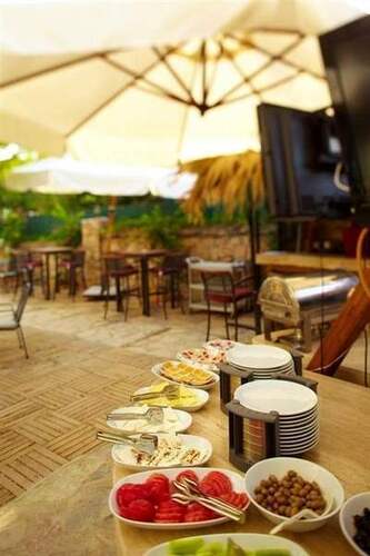 Seahorse Deluxe Hotel & Residence