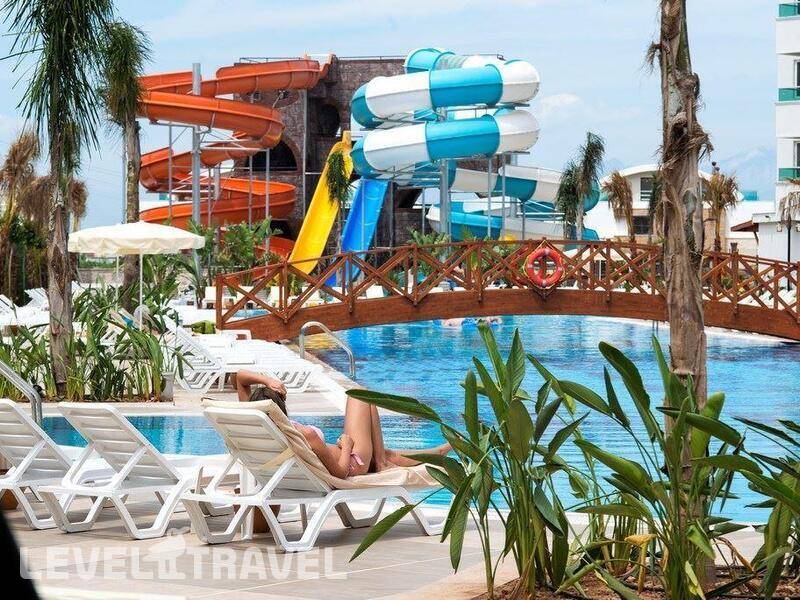 Фотография Wyndham Garden Lara (Ex. Lara Family Club Hotel)