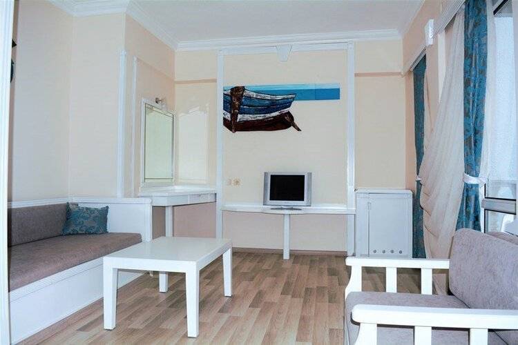 The Garden Beach Hotel (Ex. Ganita Garden Suite)