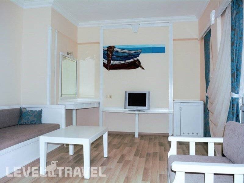 Фотография The Garden Beach Hotel (Ex. Ganita Garden Suite)