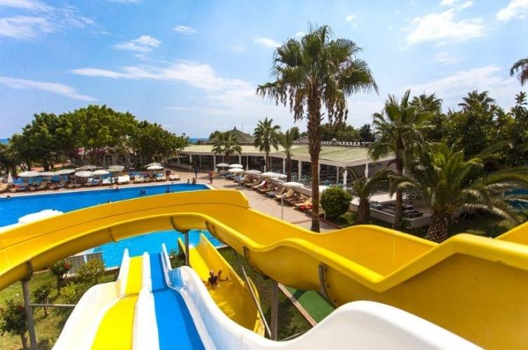 The Garden Beach Hotel (Ex. Ganita Garden Suite)