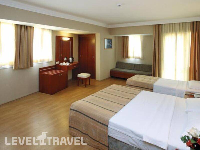 Фотография Julian Club Hotel