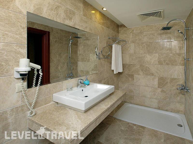 Фотография Julian Club Hotel