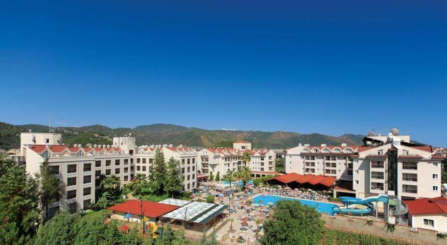 Julian Club Hotel