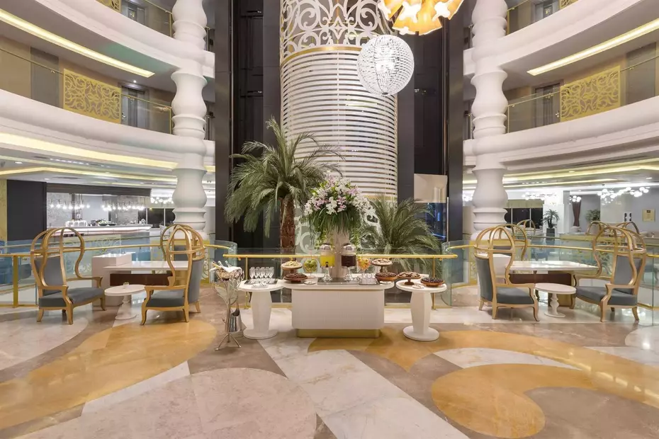 Kirman Belazur Resort & Spa