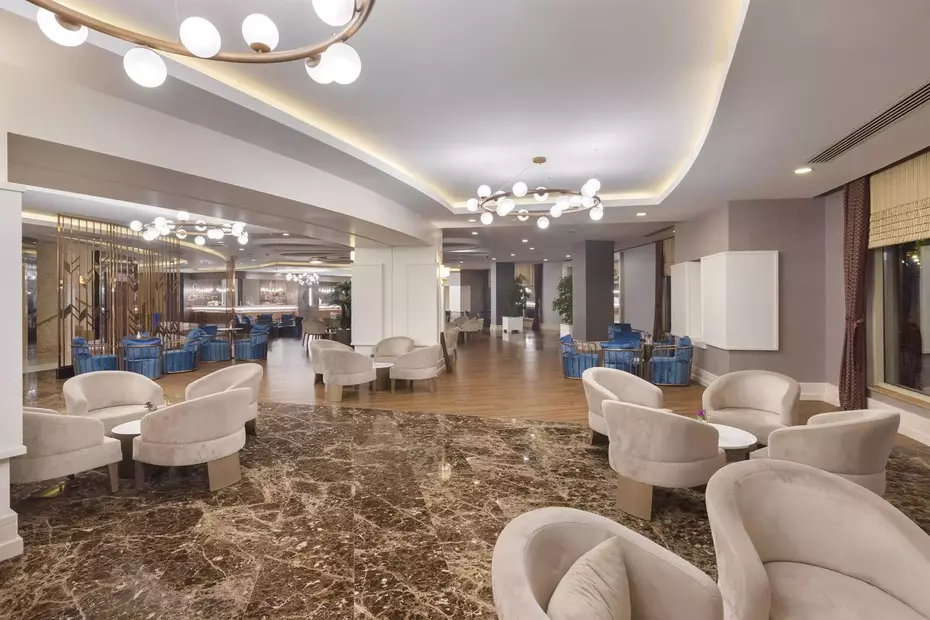 Kirman Belazur Resort & Spa