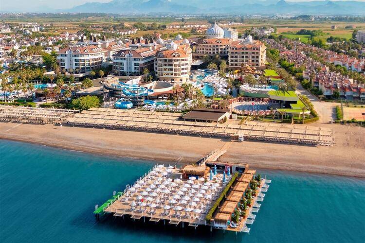 Kirman Belazur Resort & Spa