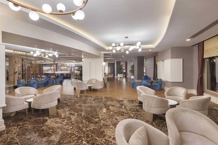 Kirman Belazur Resort & Spa