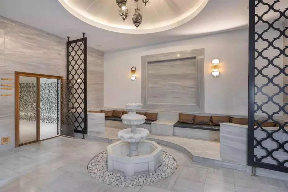 Kirman Belazur Resort & Spa