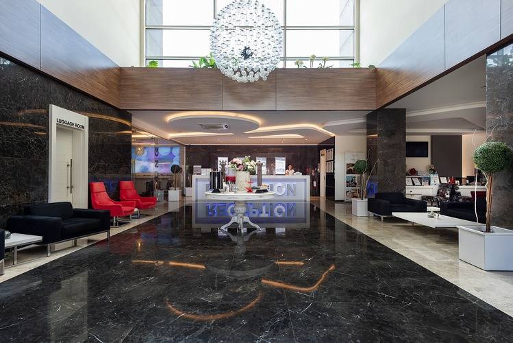 White City Resort & Spa