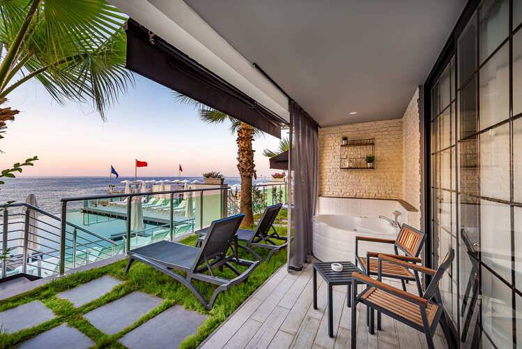 White City Resort & Spa