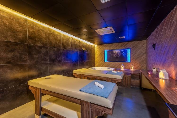 White City Resort & Spa