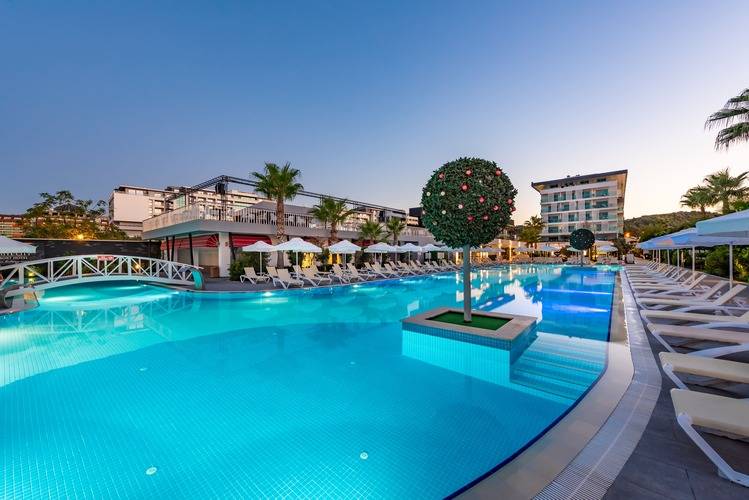 White City Resort & Spa