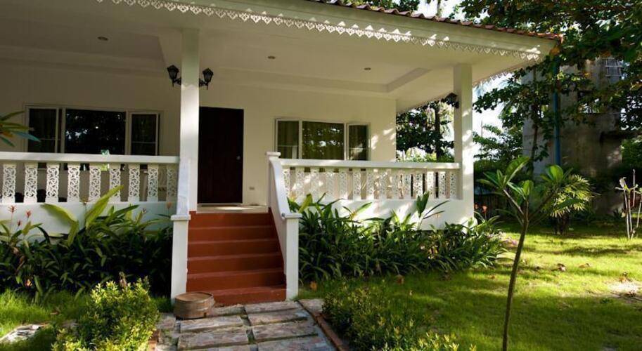 Rayaburi Resort (Racha Island)