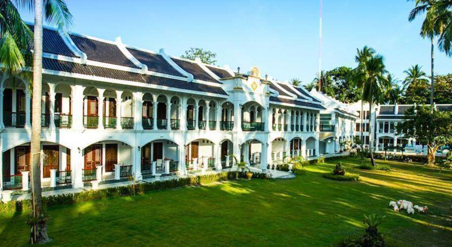 Rayaburi Resort (Racha Island)