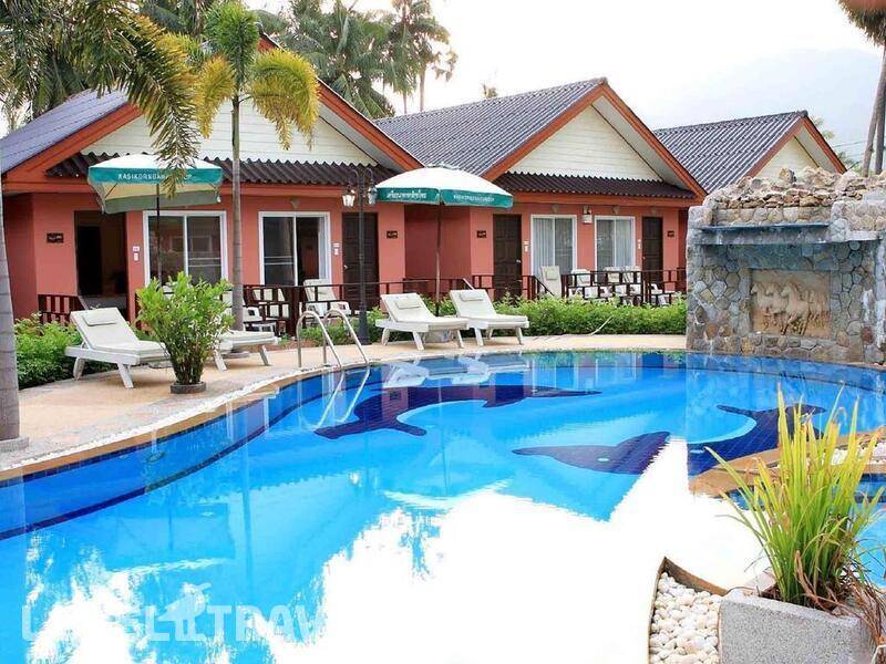 Фотография Andaman Seaside Resort Bangtao