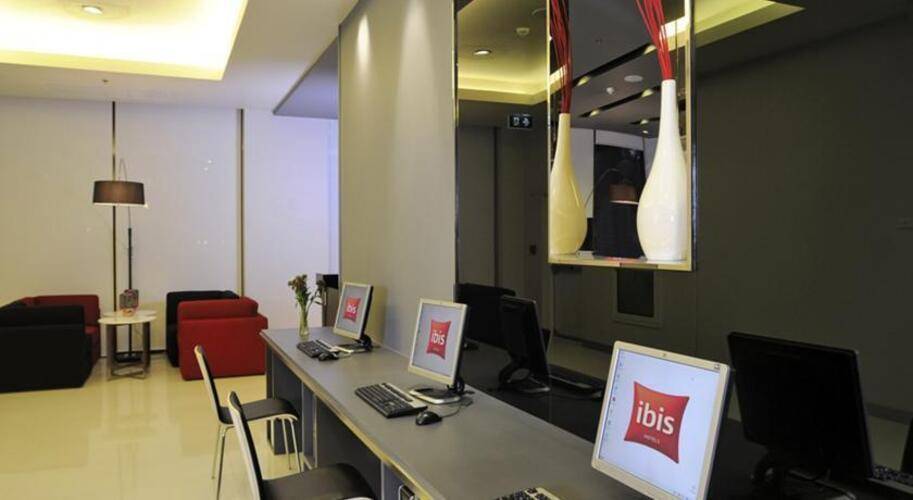 Ibis Bangkok Sukhumvit 4 (Ex. Ibis Bangkok Nana)