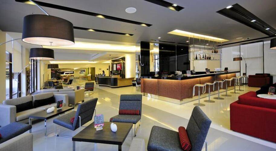 Ibis Bangkok Sukhumvit 4 (Ex. Ibis Bangkok Nana)