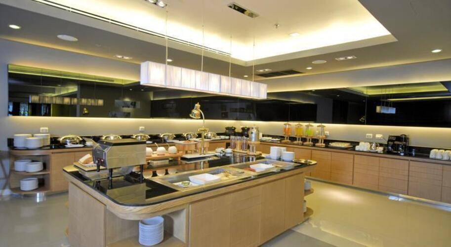 Ibis Bangkok Sukhumvit 4 (Ex. Ibis Bangkok Nana)
