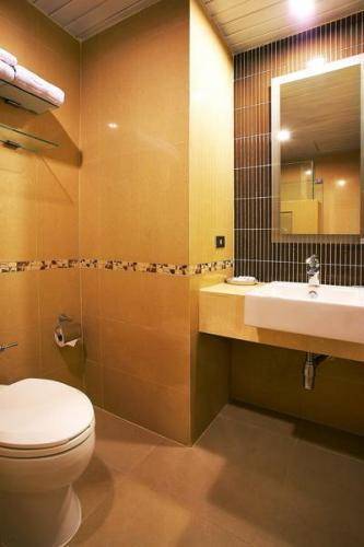 Bangkok Chada Hotel