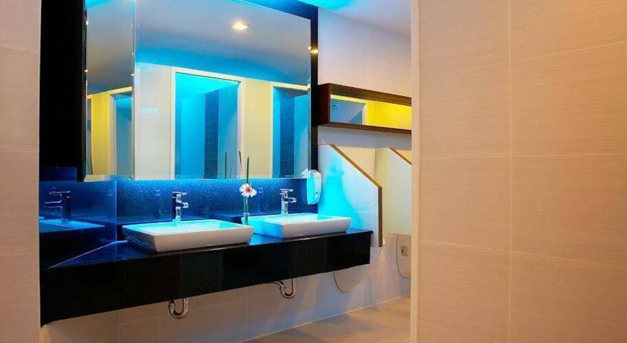 Bangkok Chada Hotel