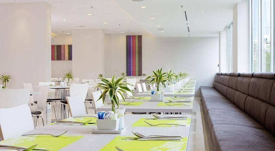 Ibis Bangkok Sathorn Hotel