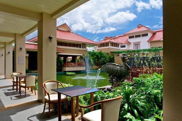 Eastern Grand Palace Hotel