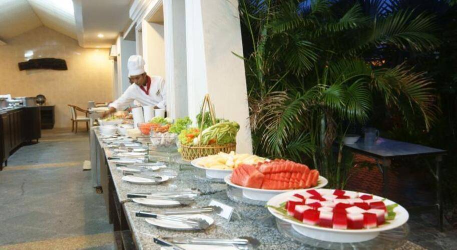 Eastern Grand Palace Hotel