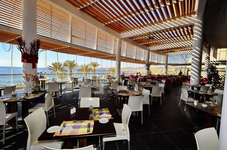 Reef Oasis Blue Bay Resort & Spa