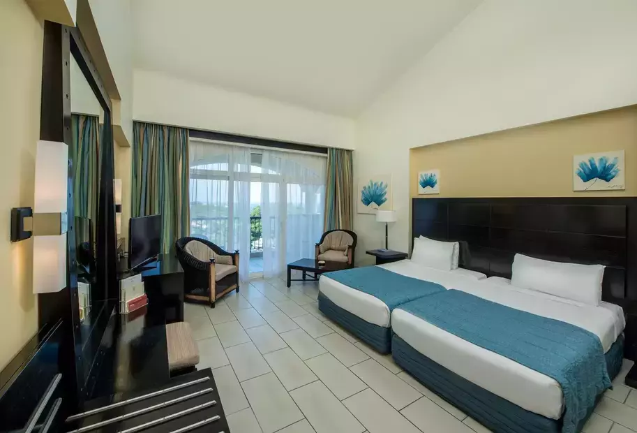 Reef Oasis Blue Bay Resort & Spa