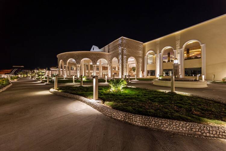 Siva Golden Bay Makadi (Ex.Red Sea Taj Mahal Resort & Aquapark)