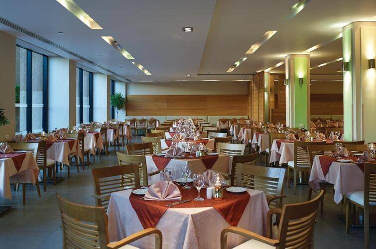 Coral Sea Aqua Club (Ex. Coral Sea Splash Resort)