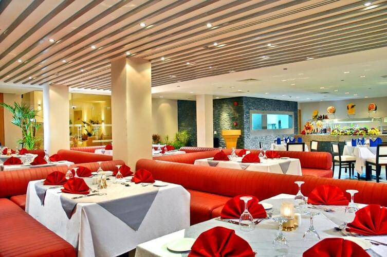 Coral Sea Aqua Club (Ex. Coral Sea Splash Resort)