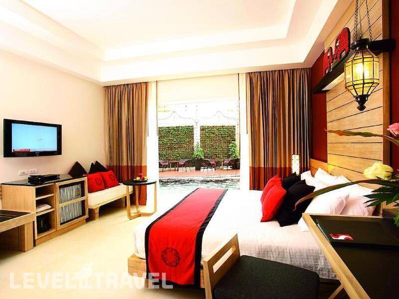 Фотография The Small Hotel