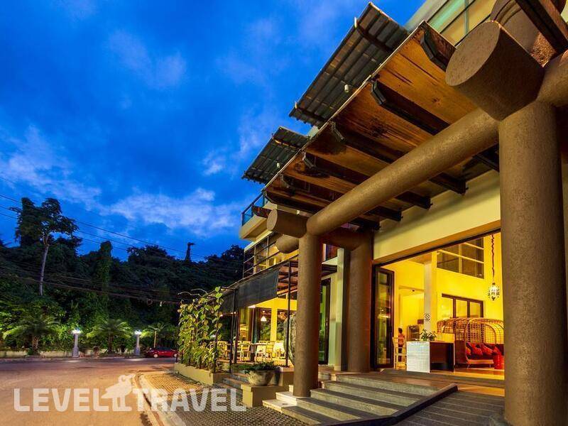 Фотография The Small Hotel