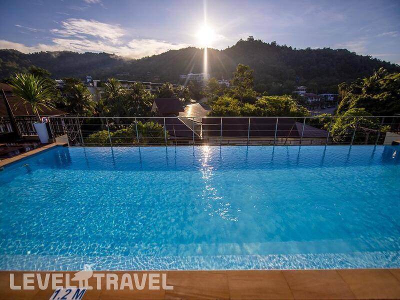 Фотография The Small Hotel