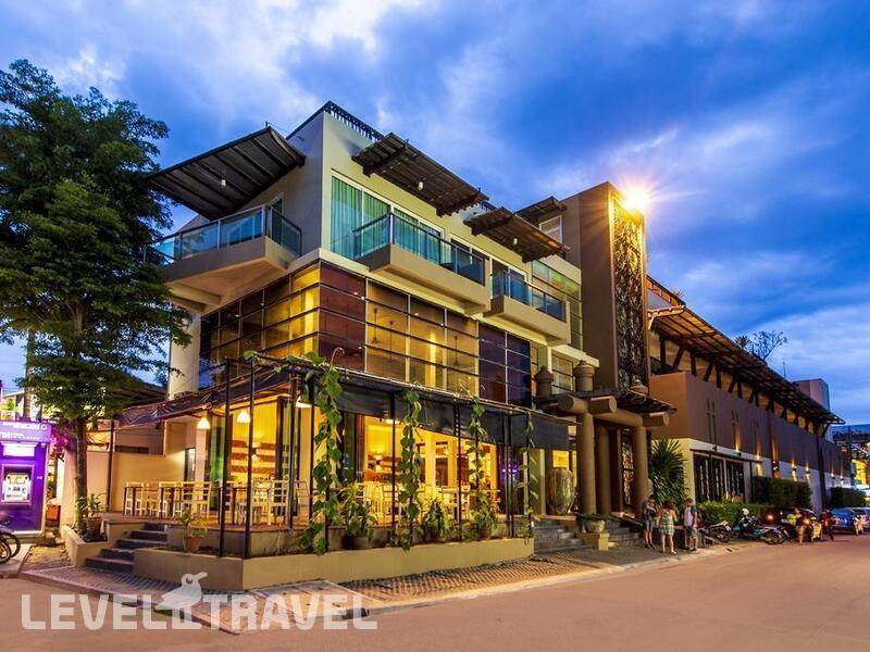 Фотография The Small Hotel