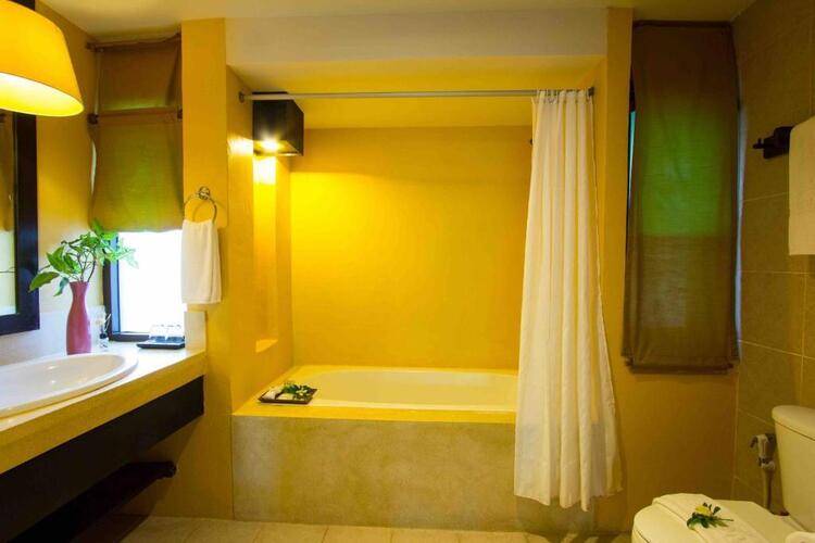 Palm Galleria Resort