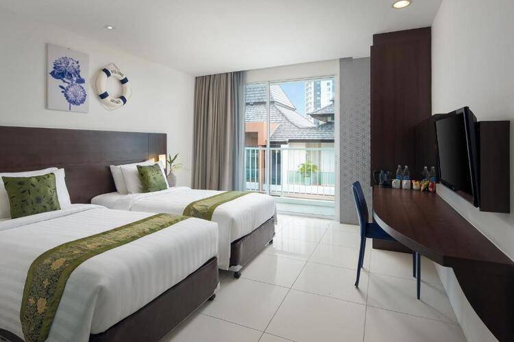 Rodina Beach Hotel (Ex. Isawanya Beach Resort)