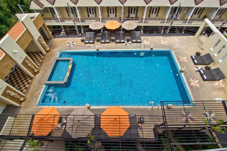 Golden Sea Pattaya